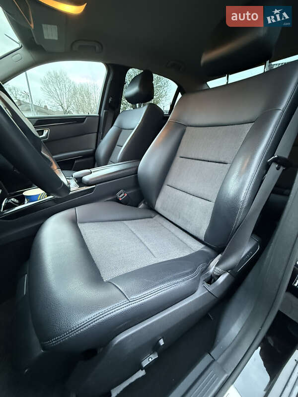 Седан Mercedes-Benz E-Class 2012 в Кропивницькому