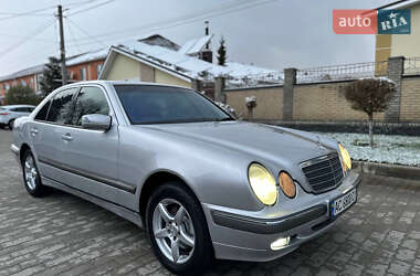 Седан Mercedes-Benz E-Class 2000 в 