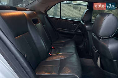Седан Mercedes-Benz E-Class 2000 в 