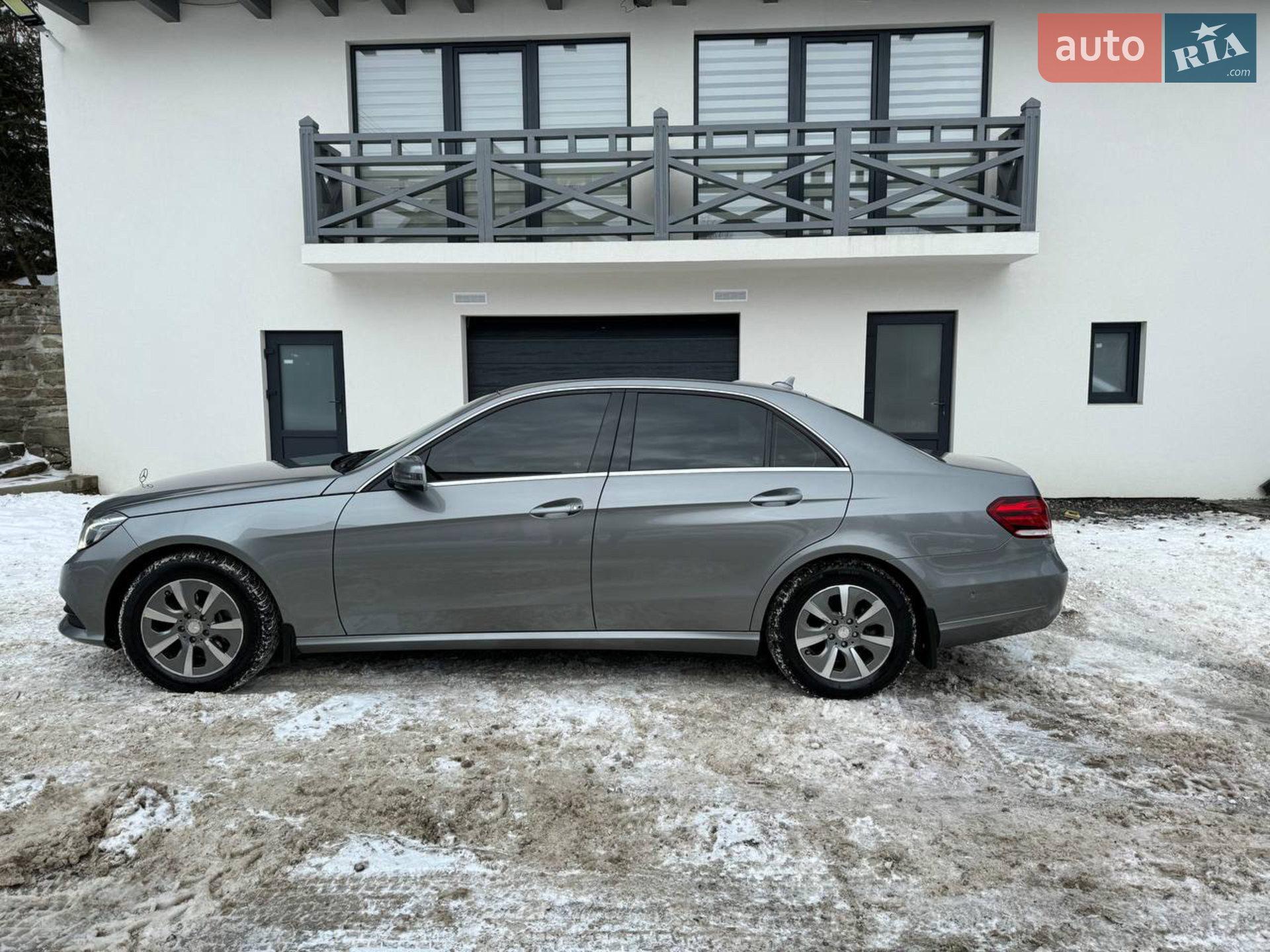 2013 Mercedes-Benz E-klasse - мініатюра 3