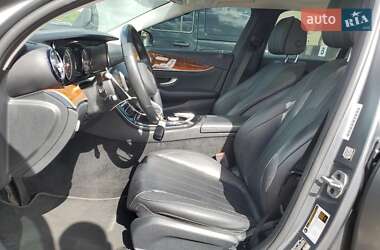 Седан Mercedes-Benz E-Class 2018 в 