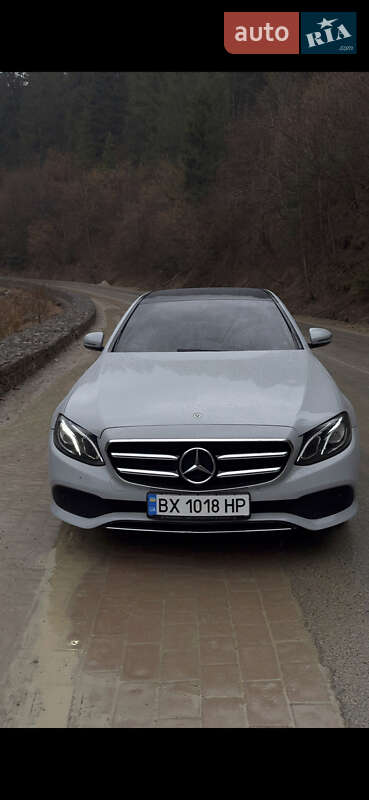 Седан Mercedes-Benz E-Class 2018 в Хмельницком