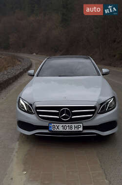Седан Mercedes-Benz E-Class 2018 в 