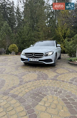Седан Mercedes-Benz E-Class 2018 в 