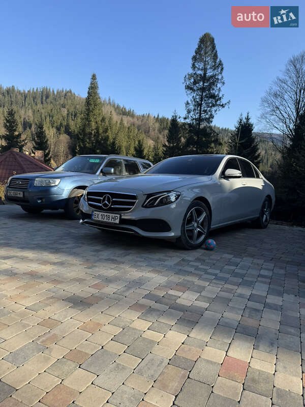 Седан Mercedes-Benz E-Class 2018 в Хмельницком