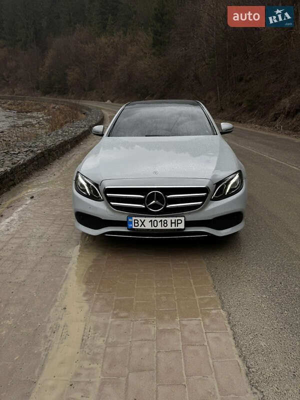 Седан Mercedes-Benz E-Class 2018 в Хмельницком