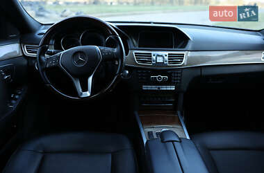 Седан Mercedes-Benz E-Class 2013 в 