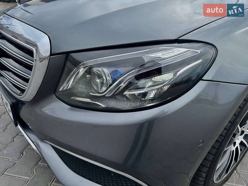 Седан Mercedes-Benz E-Class 2016 в Кривом Роге