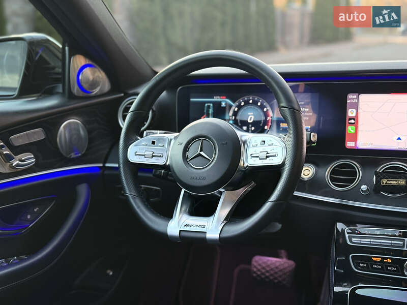 Седан Mercedes-Benz E-Class 2017 в Києві