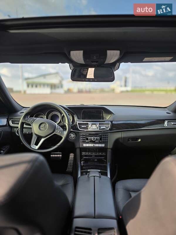 Седан Mercedes-Benz E-Class 2013 в Умані