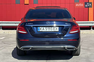 Седан Mercedes-Benz E-Class 2017 в 
