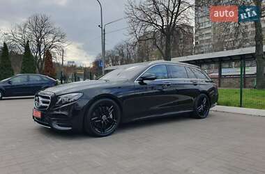 Универсал Mercedes-Benz E-Class 2017 в 