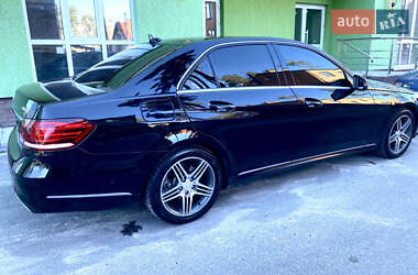 Седан Mercedes-Benz E-Class 2013 в 