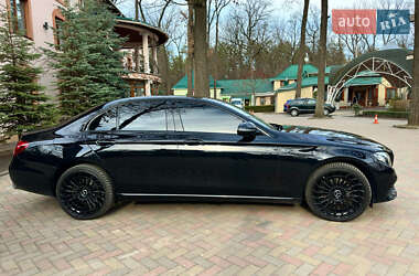 Седан Mercedes-Benz E-Class 2016 в 