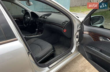 Седан Mercedes-Benz E-Class 2003 в 
