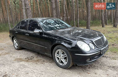 Седан Mercedes-Benz E-Class 2004 в 