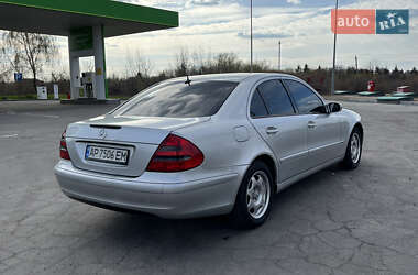 Седан Mercedes-Benz E-Class 2003 в 