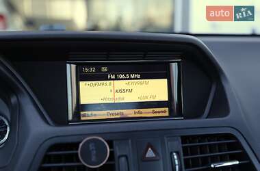 Купе Mercedes-Benz E-Class 2011 в 