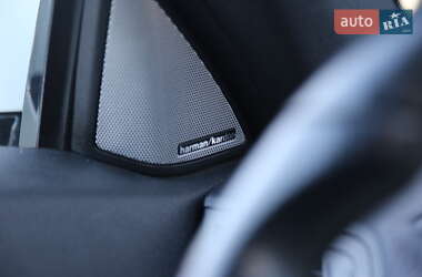 Купе Mercedes-Benz E-Class 2011 в 