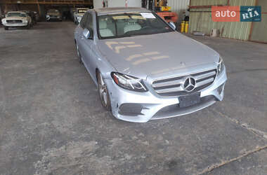 Седан Mercedes-Benz E-Class 2016 в 