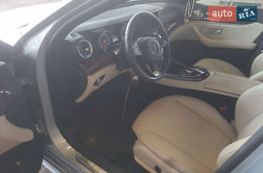 Седан Mercedes-Benz E-Class 2016 в 