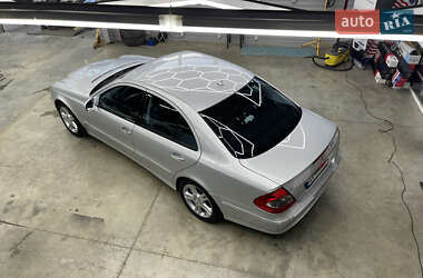 Седан Mercedes-Benz E-Class 2006 в 