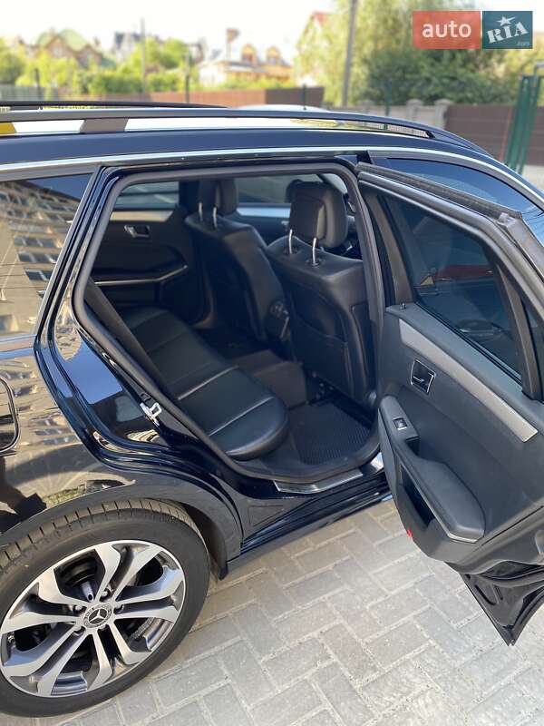 Універсал Mercedes-Benz E-Class 2011 в Івано-Франківську