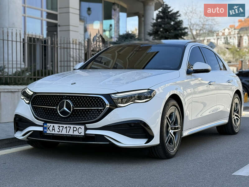 Mercedes-Benz E-Class 2024