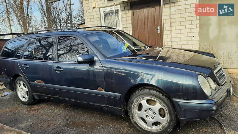 Універсал Mercedes-Benz E-Class 1999 в Лохвиці