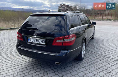Универсал Mercedes-Benz E-Class 2011 в 