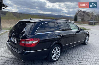 Универсал Mercedes-Benz E-Class 2011 в 