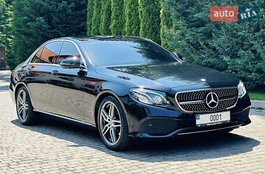 Седан Mercedes-Benz E-Class 2017 в 