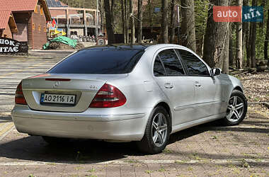 Седан Mercedes-Benz E-Class 2002 в 