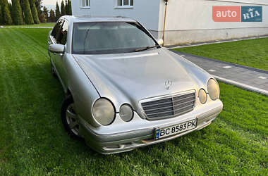 Седан Mercedes-Benz E-Class 2001 в 