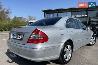 Седан Mercedes-Benz E-Class 2006 в 
