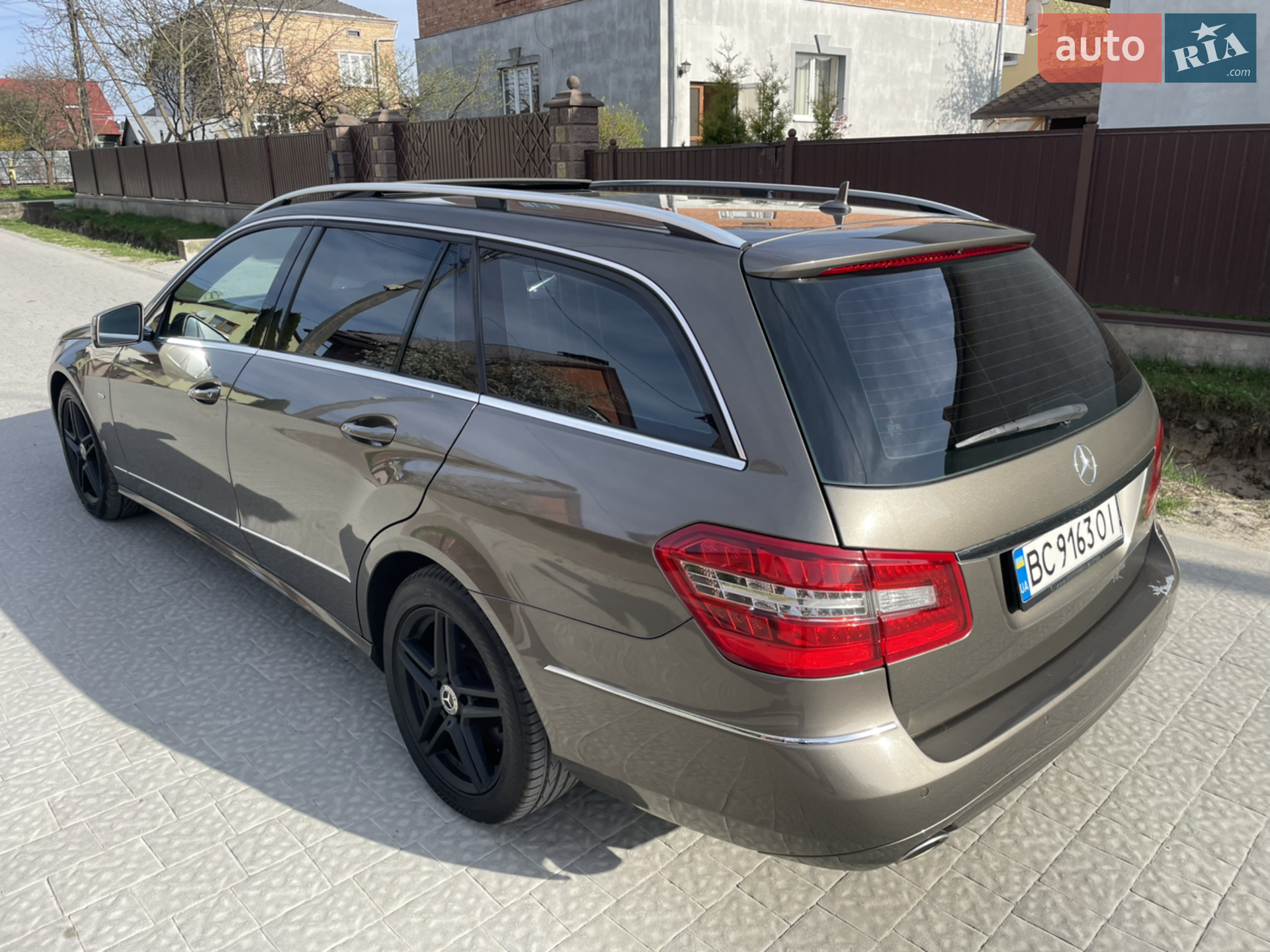 2010 Mercedes-Benz E-klasse - мініатюра 4
