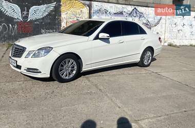 Седан Mercedes-Benz E-Class 2010 в Запорожье