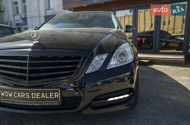 Седан Mercedes-Benz E-Class 2010 в 