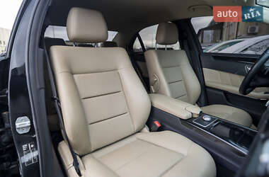 Седан Mercedes-Benz E-Class 2010 в 