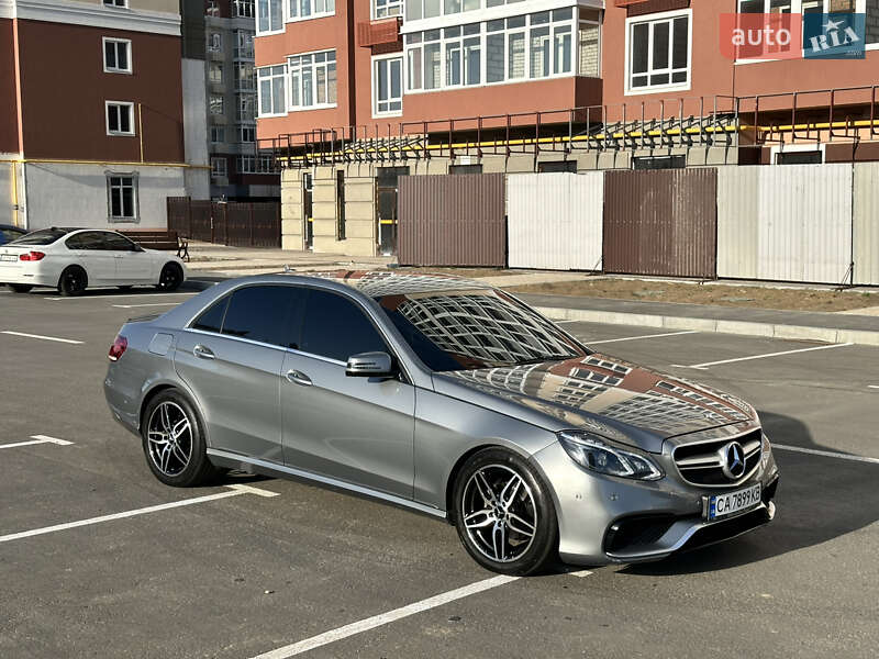 Седан Mercedes-Benz E-Class 2013 в Умані