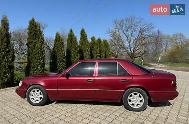 Седан Mercedes-Benz E-Class 1994 в 