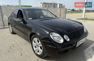 Седан Mercedes-Benz E-Class 2003 в 