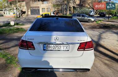 Седан Mercedes-Benz E-Class 2015 в 
