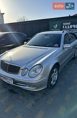 Универсал Mercedes-Benz E-Class 2003 в 