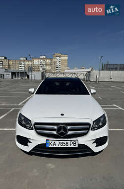 Універсал Mercedes-Benz E-Class 2018 в 