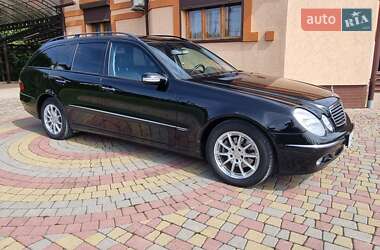 Універсал Mercedes-Benz E-Class 2004 в 