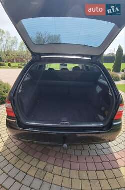 Універсал Mercedes-Benz E-Class 2004 в 
