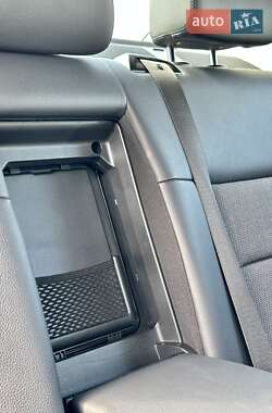 Седан Mercedes-Benz E-Class 2010 в 