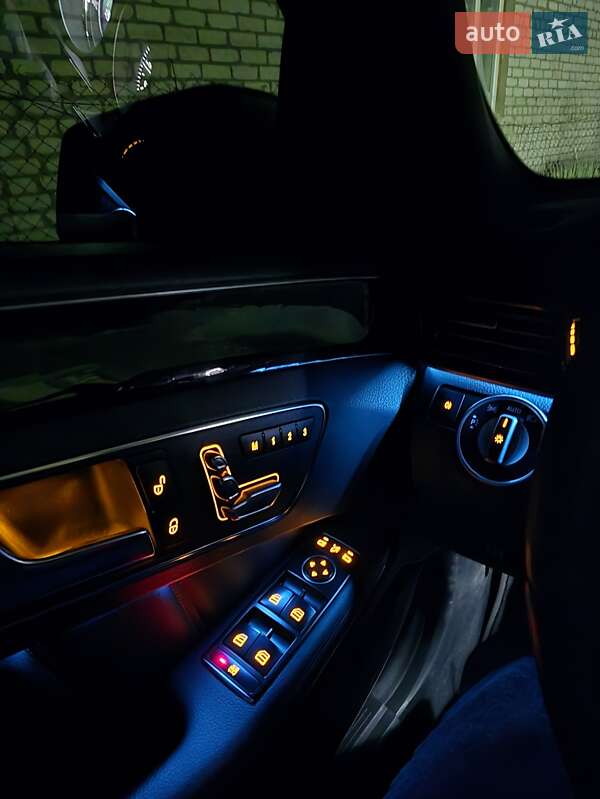 Седан Mercedes-Benz E-Class 2013 в Умані