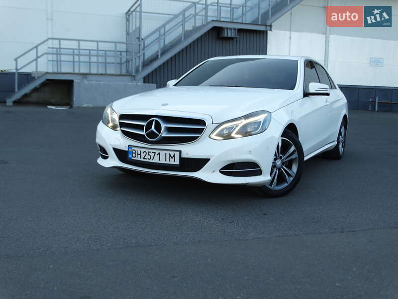 Седан Mercedes-Benz E-Class 2013 в Одесі